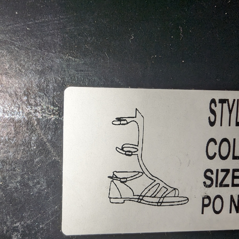 Leg strap sandal